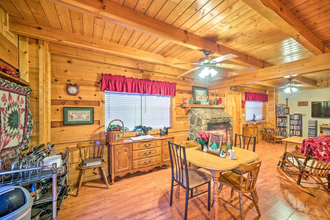 Cozy Tellico Plains Cabin With Large Mountain Creek! Εξωτερικό φωτογραφία