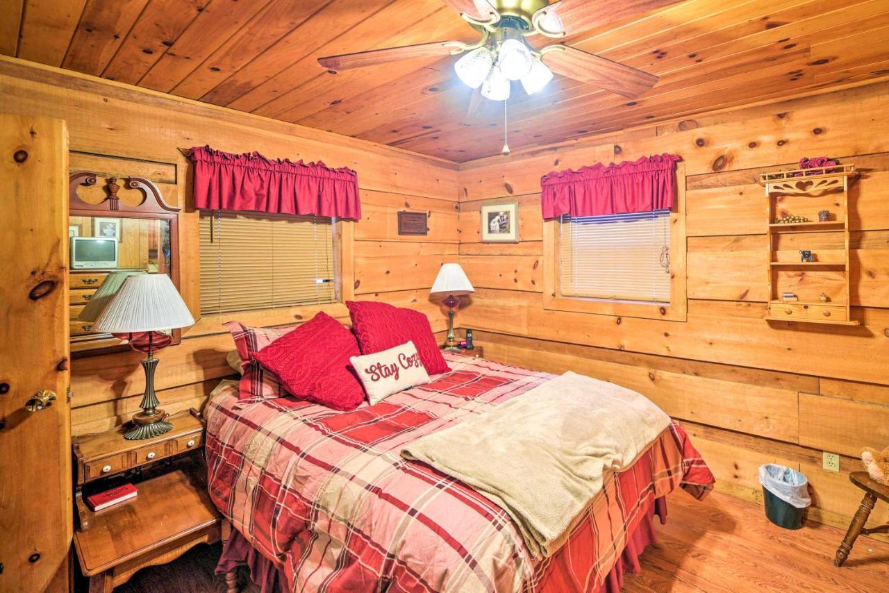 Cozy Tellico Plains Cabin With Large Mountain Creek! Εξωτερικό φωτογραφία